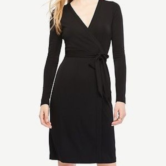 Ann Taylor Dresses & Skirts - Ann Taylor // Wrap Dress